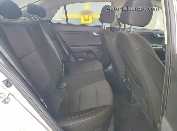 3KPA24AD2PE618655 2023 KIA RIO Silver Հետևի նստատեղերի տեսք