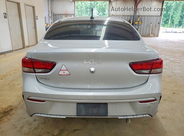 3KPA24AD2PE618655 2023 KIA RIO Silver Հետևի տեսք
