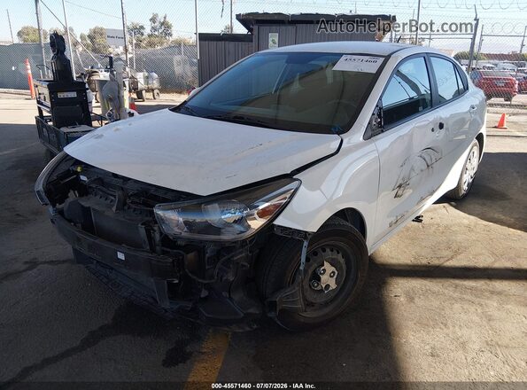 3KPA24AD3ME394128 2021 KIA RIO White Առջևի ձախ երեք քառորդ տեսարան