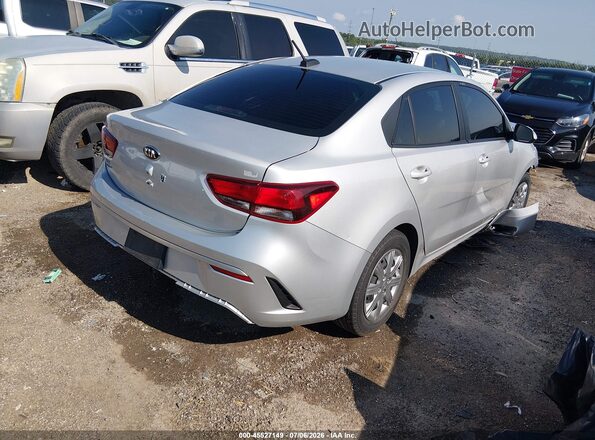 3KPA24AD3ME413406 2021 KIA RIO Silver უკანა მარჯვენა