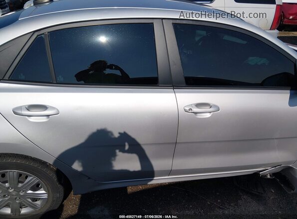 3KPA24AD3ME413406 2021 KIA RIO Silver სალონის 360-გრადუსიანი ხედი