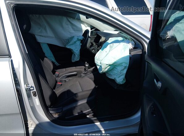 3KPA24AD3ME413406 2021 KIA RIO Silver წინა სალონის ხედი
