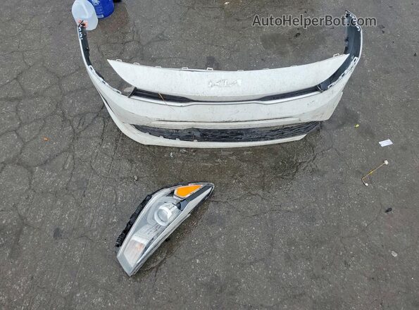 3KPA24AD3NE458203 2022 KIA RIO White Widok komory silnika