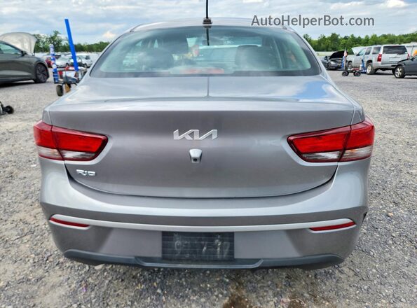 3KPA24AD3PE519262 2023 KIA RIO Silver Vista trasera