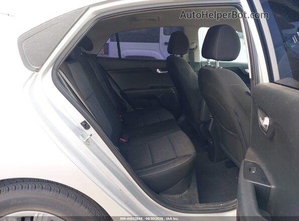 3KPA24AD3PE540502 2023 KIA RIO Silver VIN կոդի պիտակի տեսք