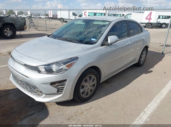 3KPA24AD3PE540502 2023 KIA RIO Silver Առջևի ձախ երեք քառորդ տեսարան