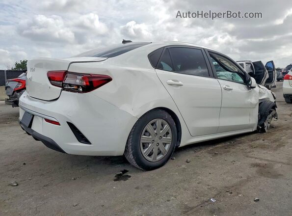 3KPA24AD3PE594401 2023 KIA RIO White უკანა მარჯვენა