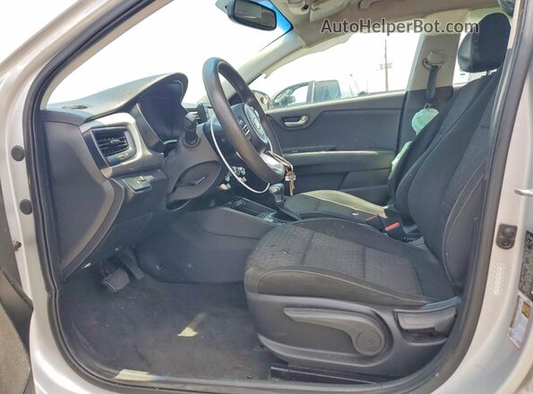 3KPA24AD4LE326967 2020 KIA RIO Silver Front interior view