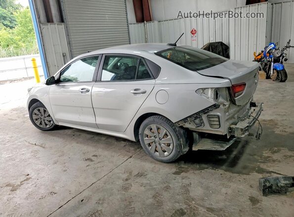 3KPA24AD4LE330047 2020 KIA RIO Silver Rear left
