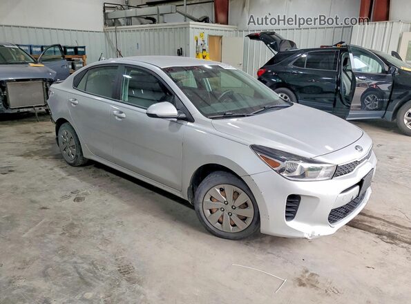 3KPA24AD4LE330047 2020 KIA RIO Silver Front right