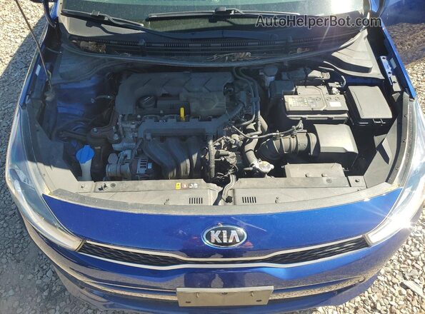 3KPA24AD4LE346524 2020 KIA RIO Blue Rear interior view