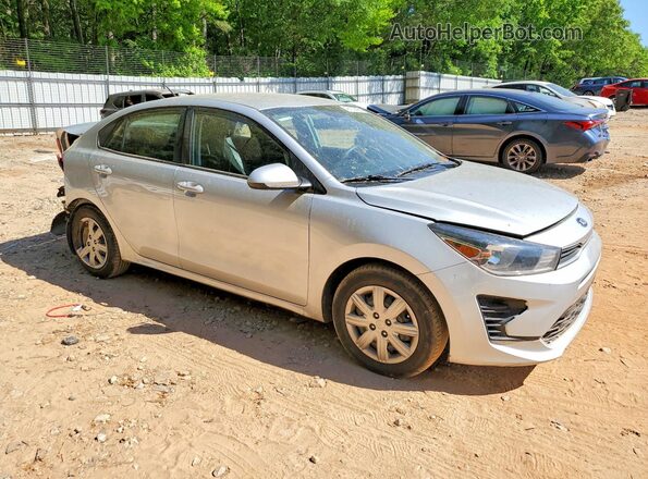 3KPA24AD4ME374650 2021 KIA RIO Silver Front right