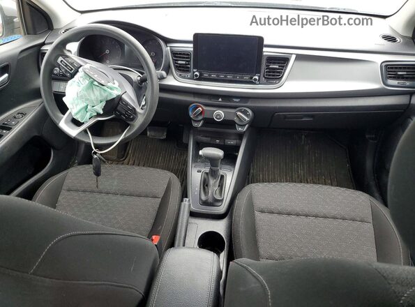 3KPA24AD4PE561617 2023 KIA RIO Gray Dashboard view