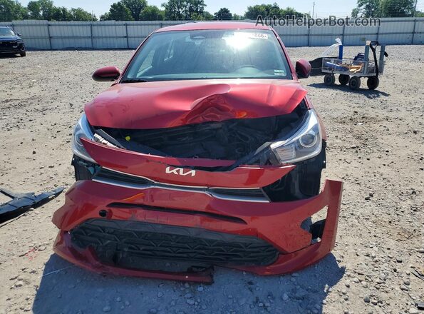 3KPA24AD4PE590213 2023 KIA RIO Красный Вид спереди
