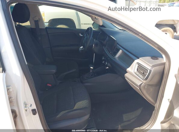 3KPA24AD4PE602781 2023 KIA RIO White Սալոնի դիմացի տեսք