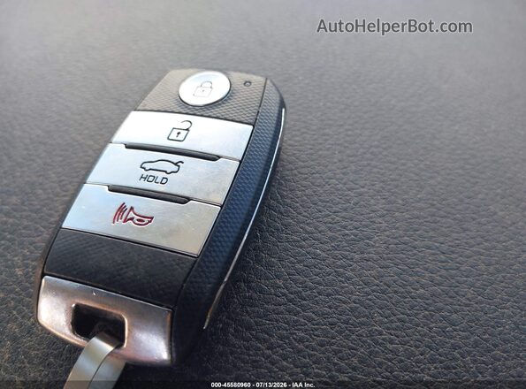 3KPA24AD4PE602781 2023 KIA RIO White Առջևի վահանակի տեսք
