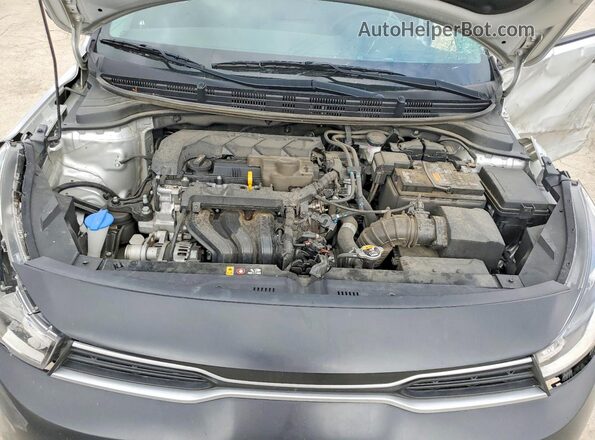 3KPA24AD4PE618351 2023 KIA RIO Silver Սալոնի հետևի տեսք