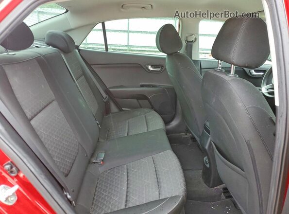 3KPA24AD5LE275365 2020 KIA RIO Red Հետևի նստատեղերի տեսք