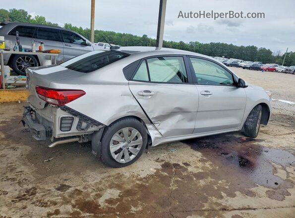 3KPA24AD5LE299066 2020 KIA RIO Silver Trasero derecho