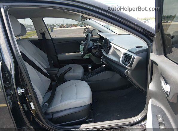 3KPA24AD5ME371076 2021 KIA RIO Black წინა სალონის ხედი