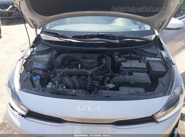 3KPA24AD5PE587739 2023 KIA RIO Silver უკანა ხედი