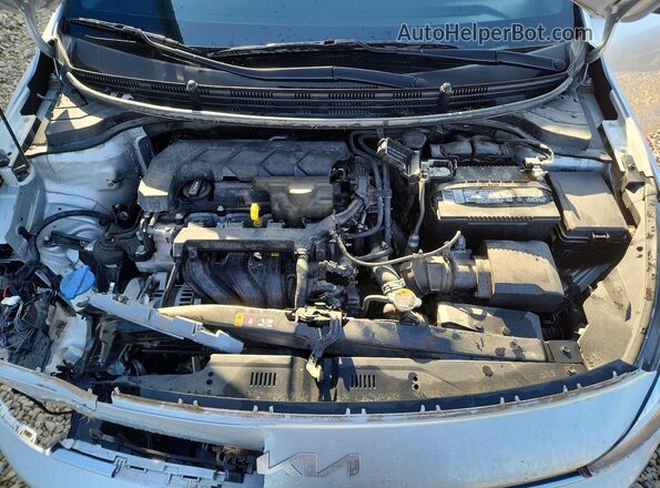 3KPA24AD5PE605706 2023 KIA RIO Silver Սալոնի հետևի տեսք