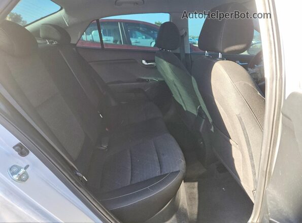 3KPA24AD5PE605706 2023 KIA RIO Silver Հետևի նստատեղերի տեսք