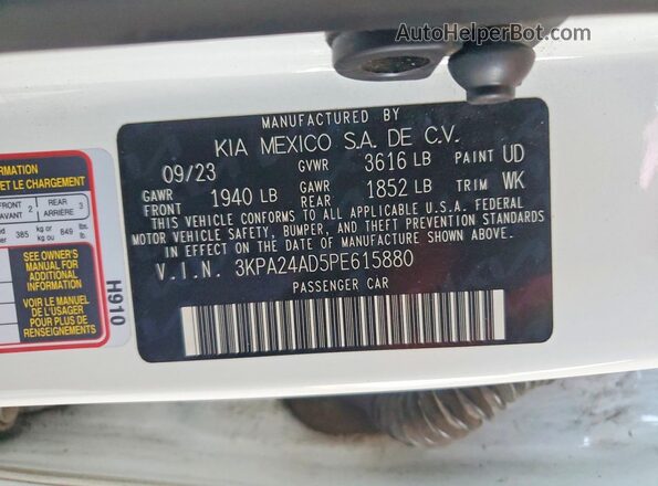 3KPA24AD5PE615880 2023 KIA RIO White Շարժիչի բաժամունքի տեսք