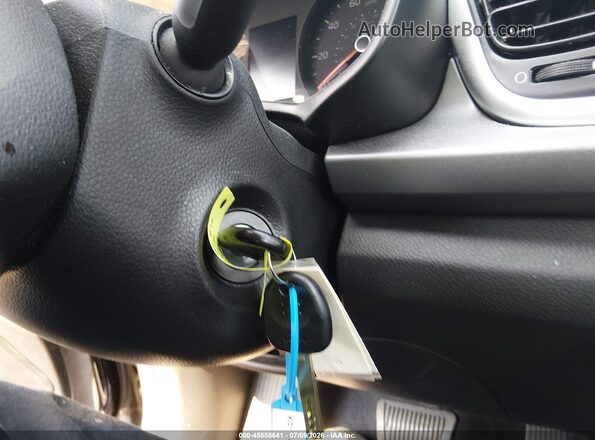 3KPA24AD5PE628709 2023 KIA RIO Black Vista del salpicadero