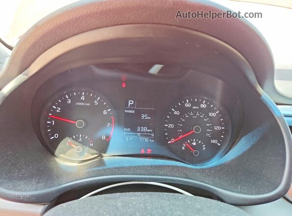 3KPA24AD6LE328056 2020 KIA RIO Red Instrument cluster view