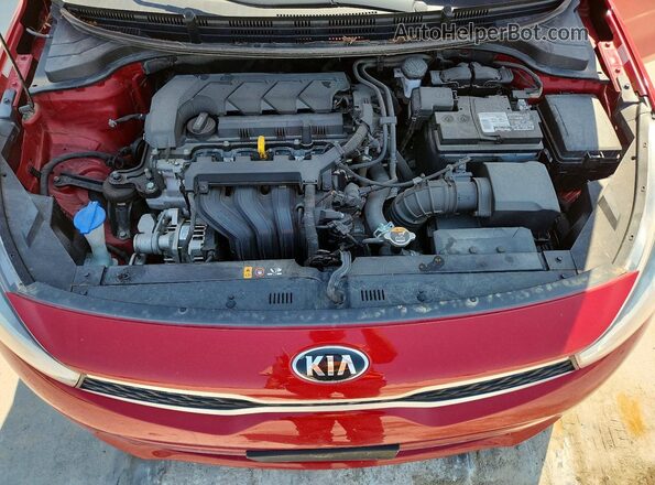 3KPA24AD6LE328056 2020 KIA RIO Red Rear interior view