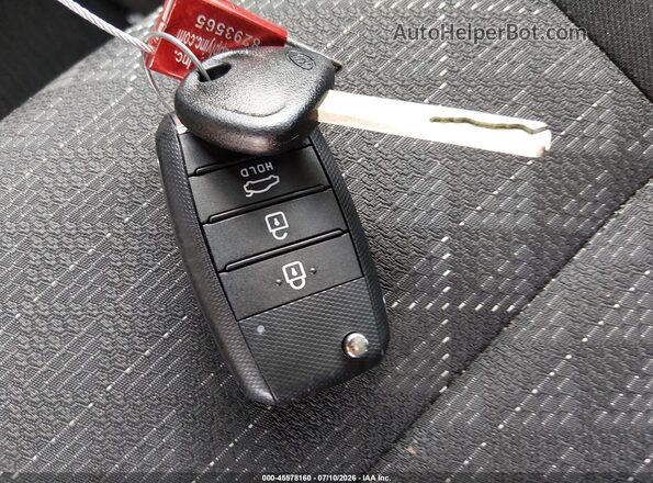3KPA24AD6ME429065 2021 KIA RIO Черный Вид панели приборов