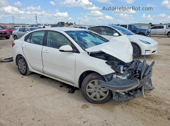3KPA24AD6PE581416 2023 KIA RIO White Delantero derecho