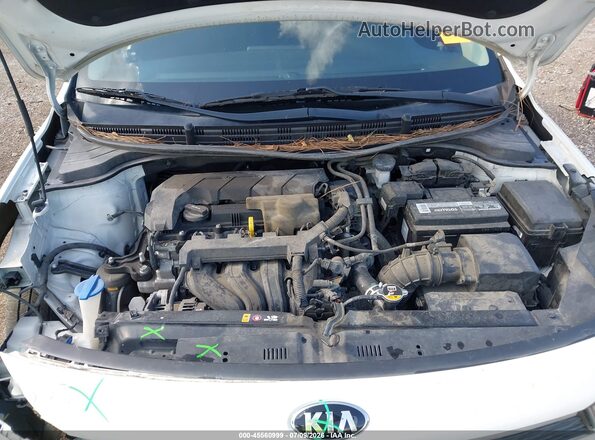 3KPA24AD7LE297707 2020 KIA RIO White Вид ззаду