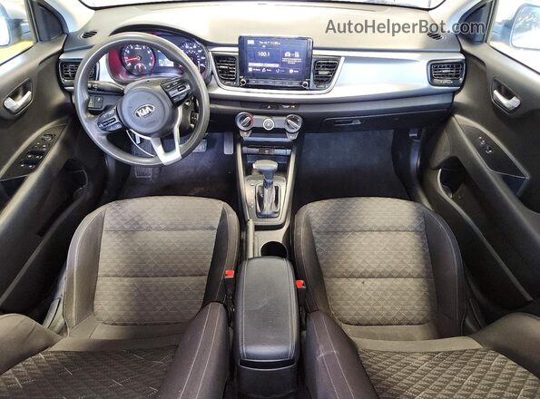 3KPA24AD7ME374416 2021 KIA RIO Silver წინა პანელის ხედი
