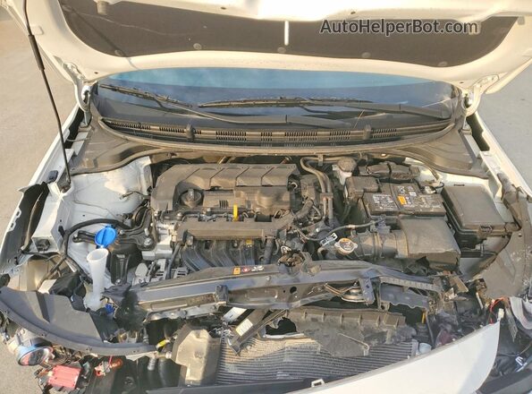 3KPA24AD7PE520379 2023 KIA RIO White უკანა სალონის ხედი