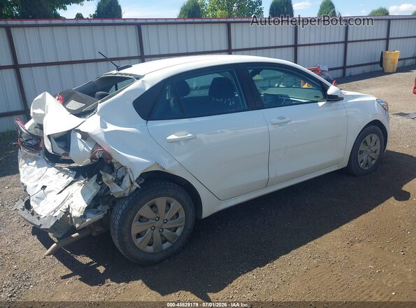 3KPA24AD8LE308262 2020 KIA RIO White Rear right