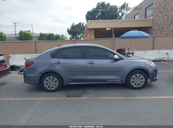 3KPA24AD8LE311095 2020 KIA RIO Gray Rear interior view