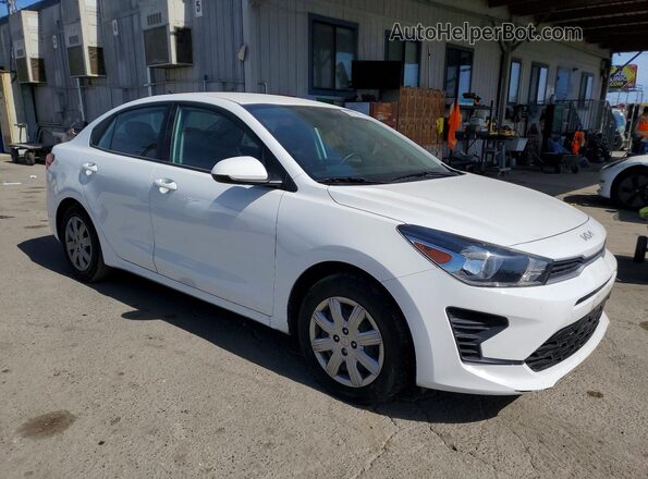 3KPA24AD8NE478690 2022 KIA RIO Silver Առջևի աջ