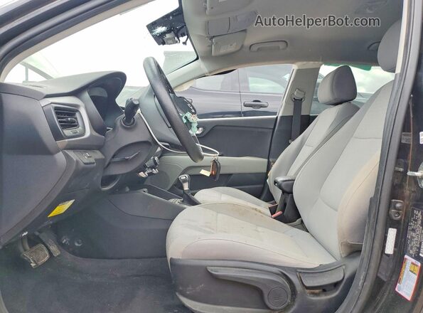 3KPA24AD8PE526398 2023 KIA RIO Black Սալոնի դիմացի տեսք