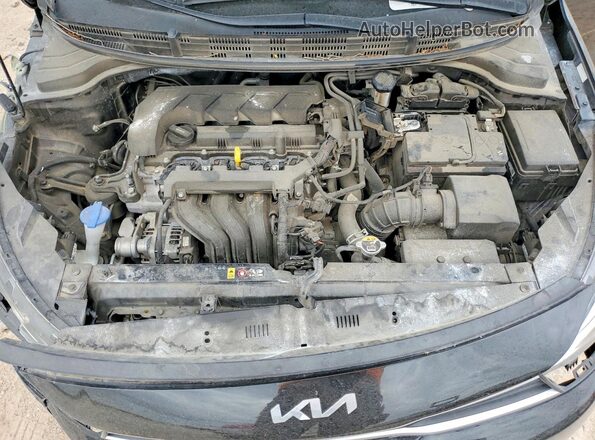 3KPA24AD8PE526398 2023 KIA RIO Black Սալոնի հետևի տեսք