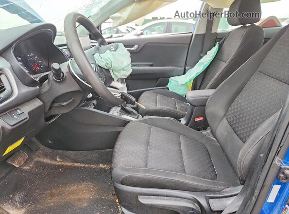 3KPA24AD8PE540558 2023 KIA RIO Blue Front interior view
