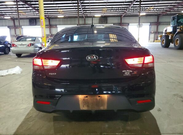 3KPA24AD9LE303314 2020 KIA RIO Black Вид ззаду