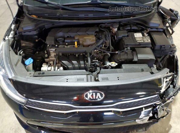 3KPA24AD9LE303314 2020 KIA RIO Black Вид задньої частини салону
