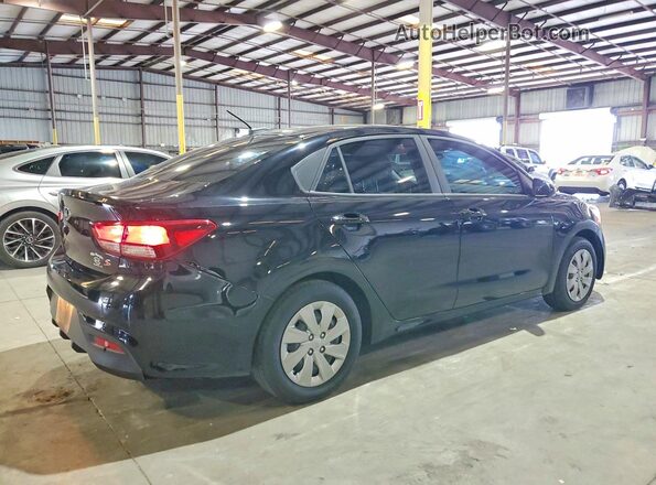 3KPA24AD9LE303314 2020 KIA RIO Black Задня права чверть