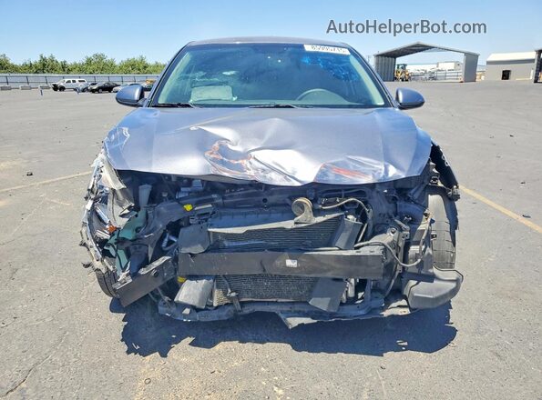 3KPA24AD9LE318315 2020 KIA RIO Gray Front view