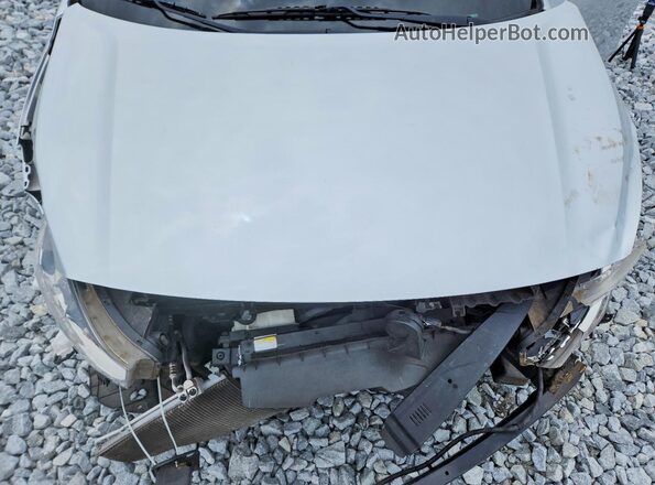 3KPA24AD9LE341125 2020 KIA RIO Silver Widok wnętrza z tyłu
