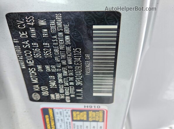 3KPA24AD9LE341125 2020 KIA RIO Silver Widok komory silnika