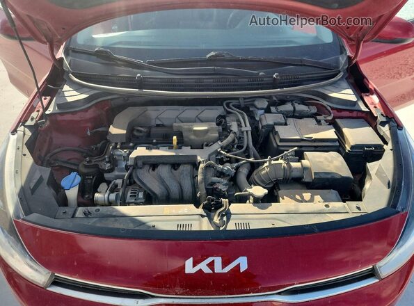 3KPA24AD9PE603943 2023 KIA RIO Red Vista interior trasera