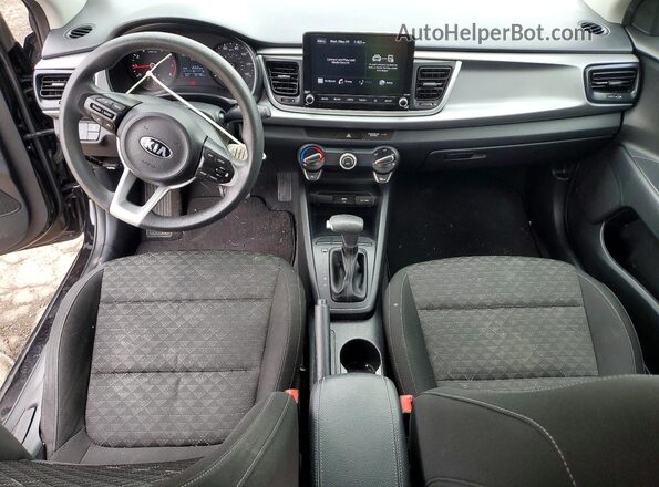 3KPA24ADXME397303 2021 KIA RIO Black Dashboard view